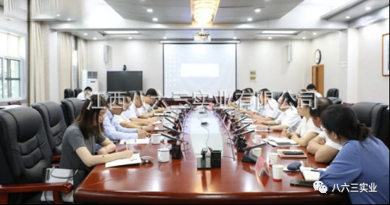 中南大學(xué)、江西師范大學(xué)一行來(lái)八六三考察